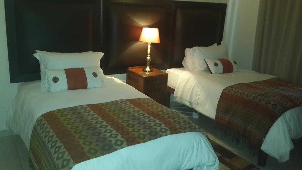 Magaliqua Guest House Noordheuwel Δωμάτιο φωτογραφία
