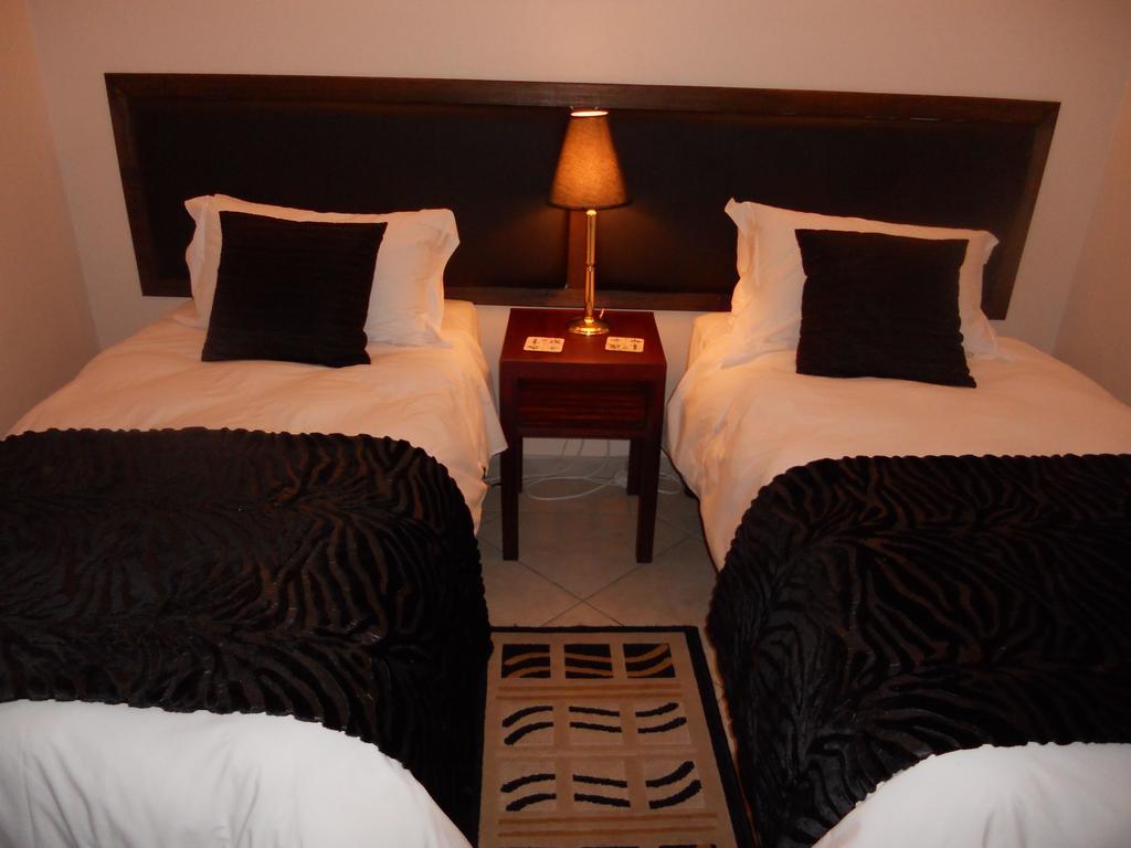 Magaliqua Guest House Noordheuwel Εξωτερικό φωτογραφία