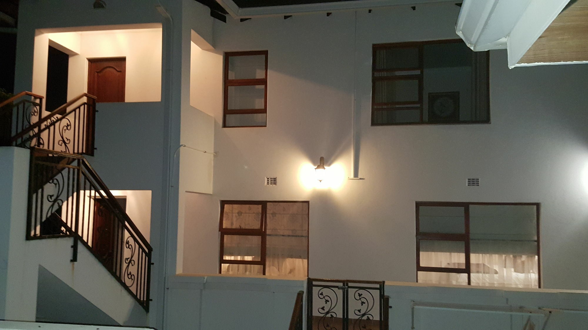 Magaliqua Guest House Noordheuwel Εξωτερικό φωτογραφία